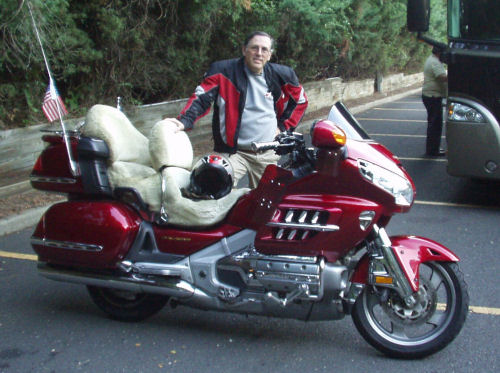 Motorcycle Picture of the Week for Men - 2003 Honda Gold Wing GL1800