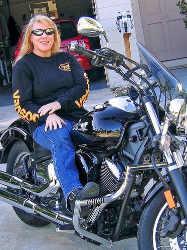 Women on Motorcycles picture