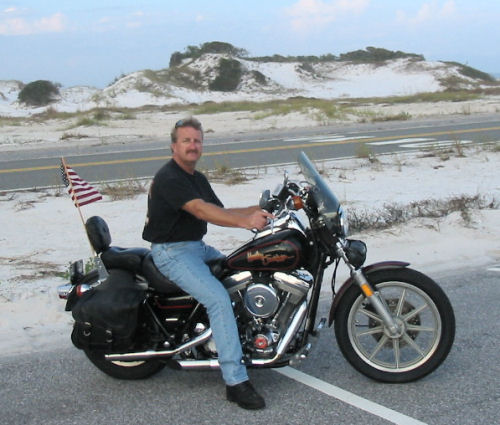 Motorcycle picture of a 1987 Harley-Davidson FXRS