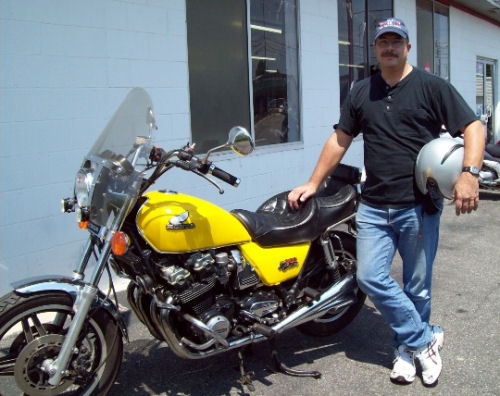 Motorcycle Picture of a 1982 Honda CB900 Custom