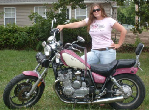 Motorcycle Picture of the Week for Women - 1985 Yamaha 700 Maxum