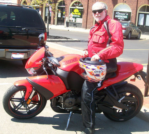 Motorcycle Picture of a 2009 Buell 1125 CR