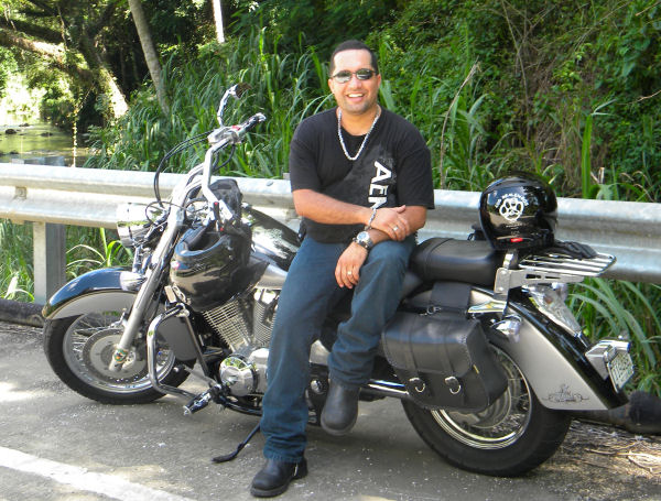Motorcycle Picture of the Week for Men - 2005 Honda Shadow Aero VT750