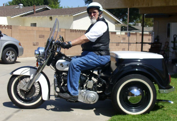 Motorcycle Picture of the Week for Men - 1973 Harley-Davidson Servi-Car
