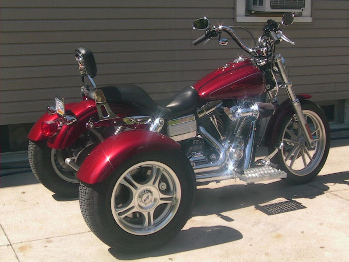 Motorcycle Picture of the Week for Trikes Only - 2006 Harley-Davidson Dyna Glide w/Champion Trike Kit