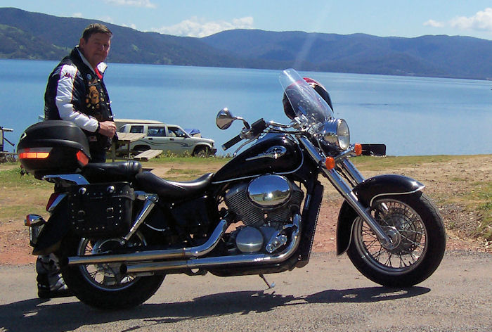 Motorcycle Picture of the Week for Men on Motorcycles - 1998 Honda Shadow VT750 ACE
