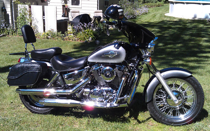 Motorcycle Picture of a 1995 Honda Shadow ACE 1100