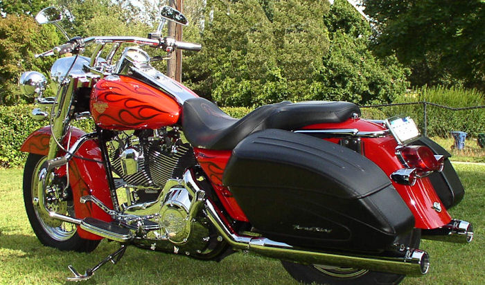 Motorcycle Picture of the Week for Bikes Only - 2006 Harley-Davidson FLHRSI