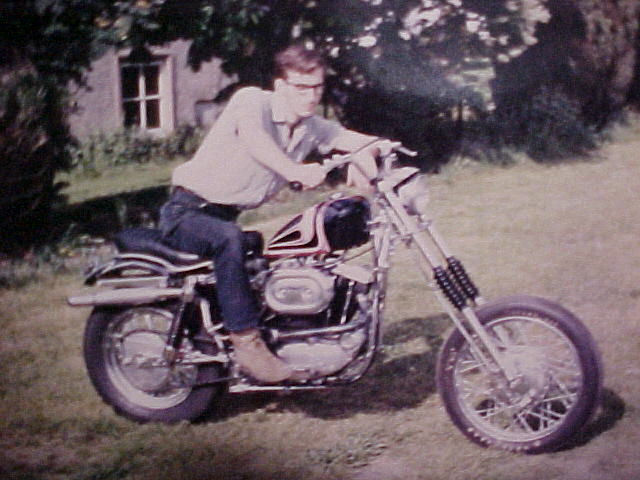 Motorcycle Picture of a 1968 Harley-Davidson Sportster XLCH