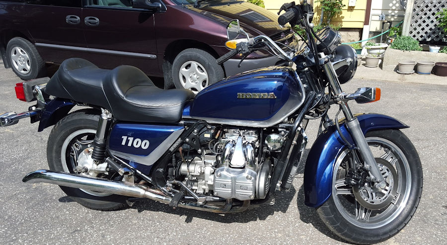 Motorcycle Picture of a 1982 Honda Gold Wing